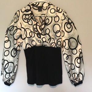 Modern Palazzo Sleeved Fitted Blouse.